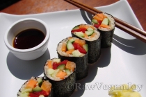Sushi Nori cu sparanghel si telina